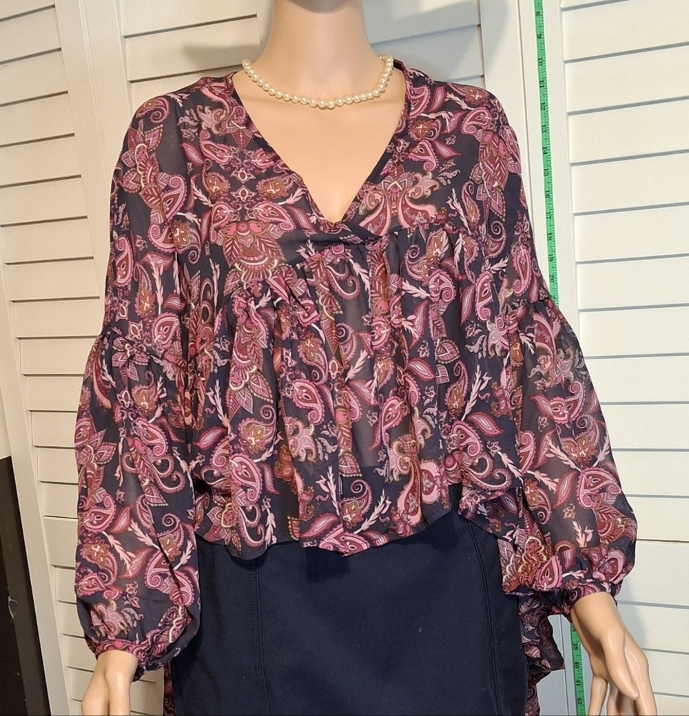 Romeo & Juliet Couture purple bohemian floral ruffled crop top Sz M Nwt - Picture 3 of 9